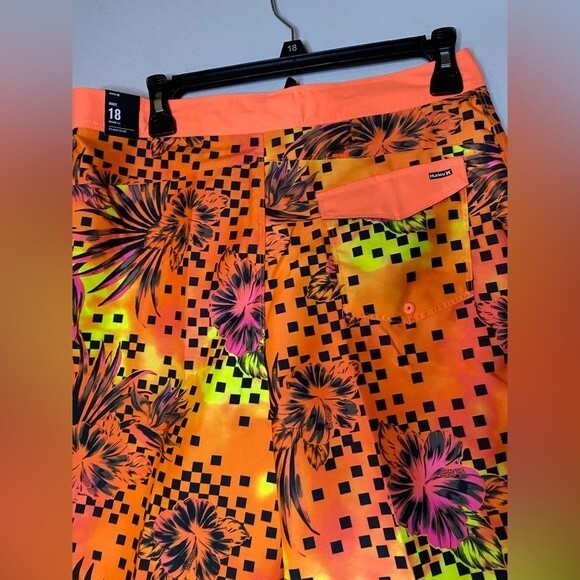 NWT Hurley Boy's Orange  Floral Checkered Boardshorts Big Kids size 18 Swim - Picture 6 of 7